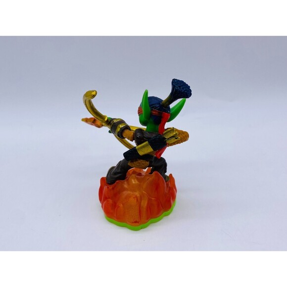 Skylanders Spyro's Adventure Lot of 8, Spyro, Camo, Trigger, Bash, Flame, etc. - Picture 9 of 16